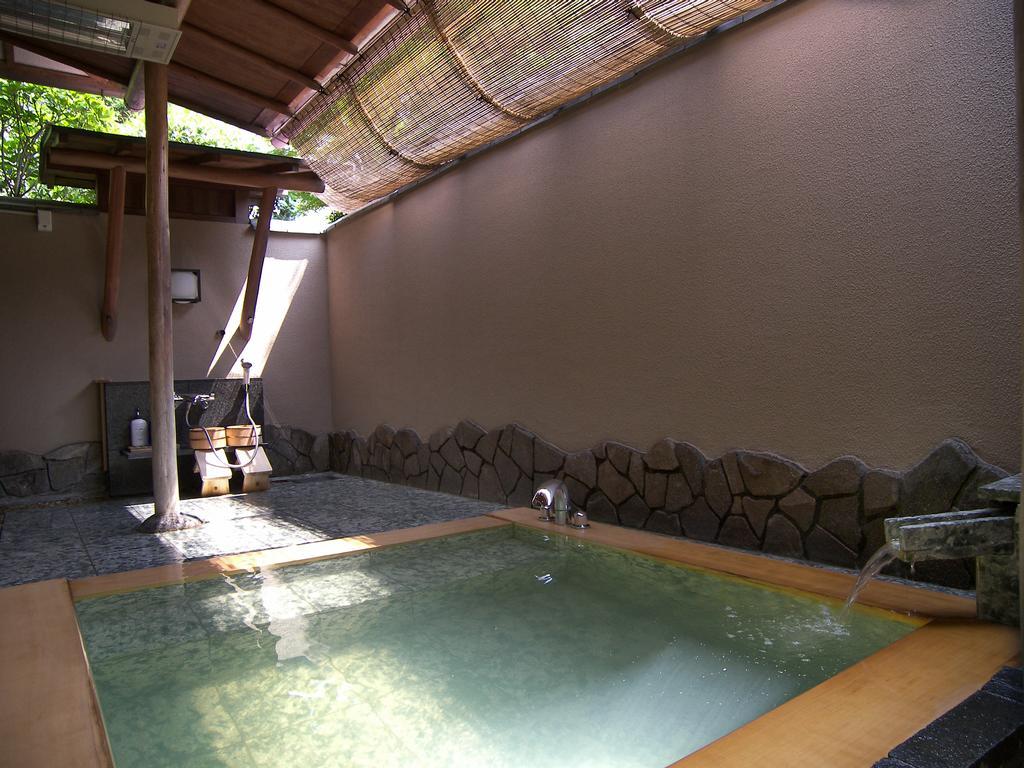 Hotel Atamisekitei Annex Sakuragaokasaryo Habitación foto