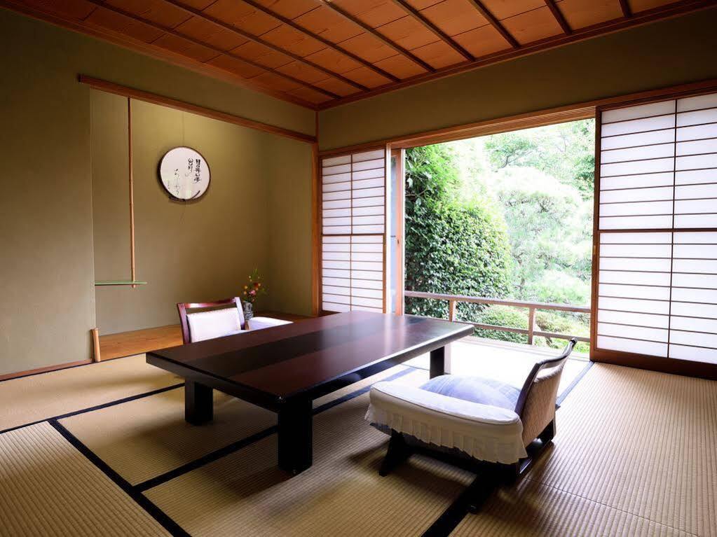 Hotel Atamisekitei Annex Sakuragaokasaryo Exterior foto
